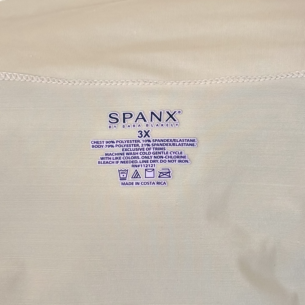SPANX Hide & Sleek Lace Trim V-Neck Cami - Picture 6 of 6